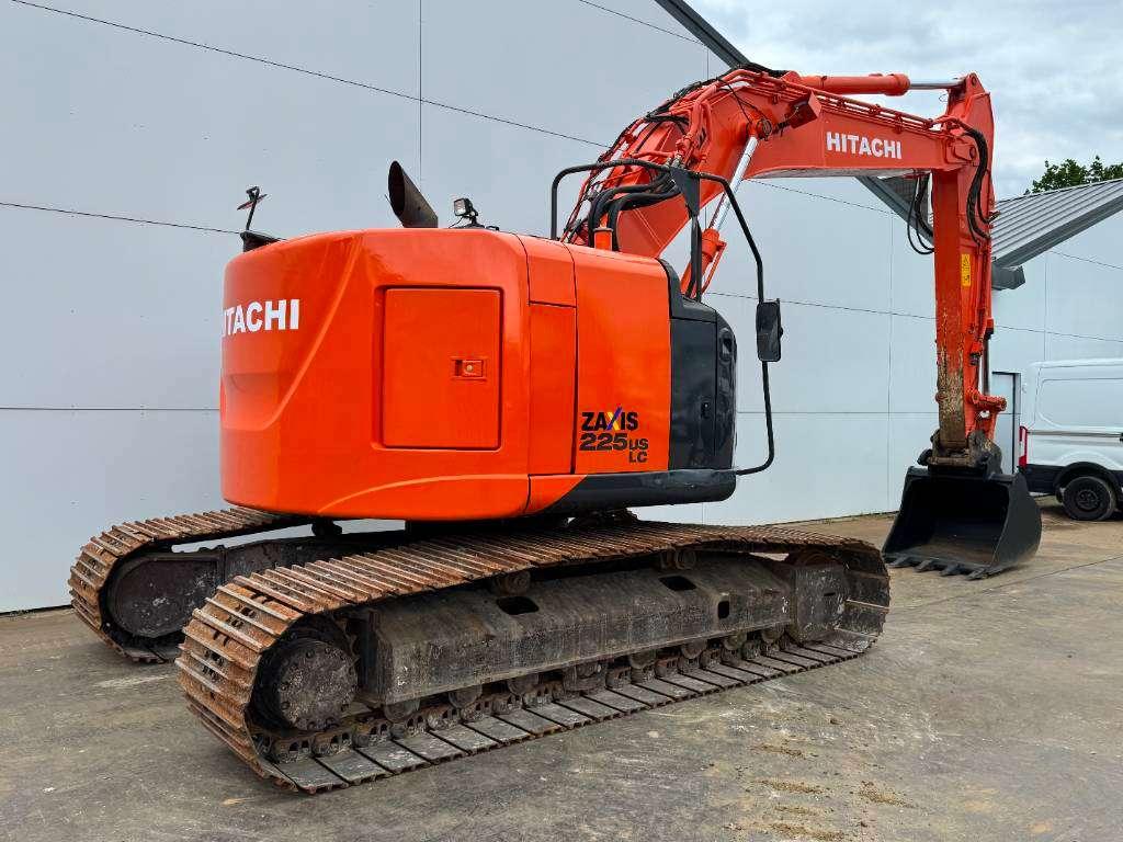 Hitachi ZX 225 US LC-5 B - Automatic Greasing / Camera Photo 5