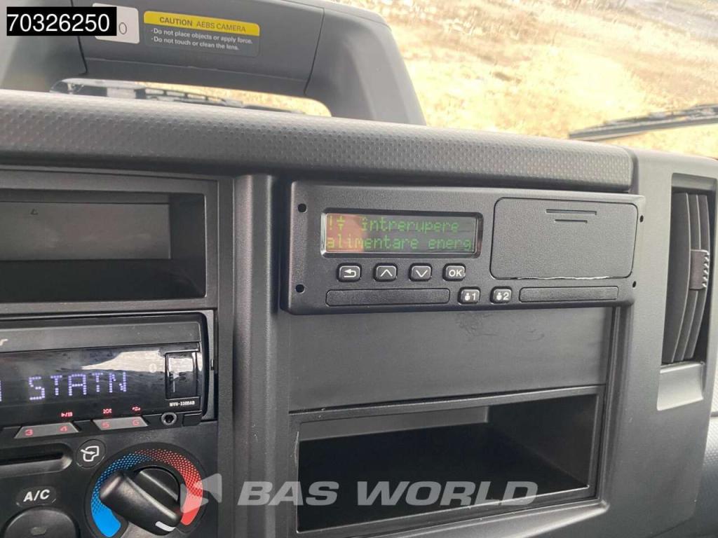 Isuzu P75 5.2 4X2 Photo 11