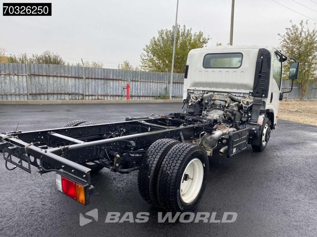 Isuzu P75 5.2 4X2 Photo 5