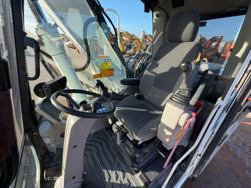 Volvo EW160 Photo 18