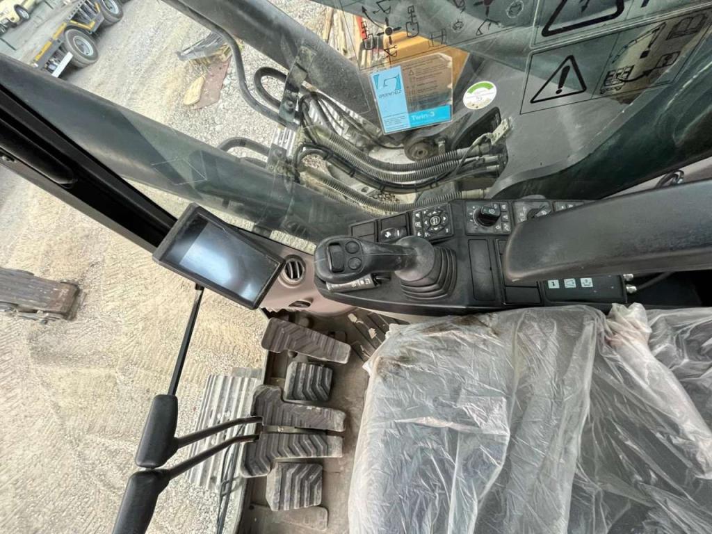 Volvo EC300ENL Photo 16