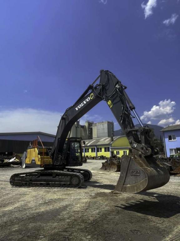 Volvo EC300ENL Photo 9
