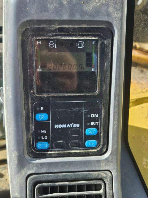 Komatsu PC78MR-6 Photo 2