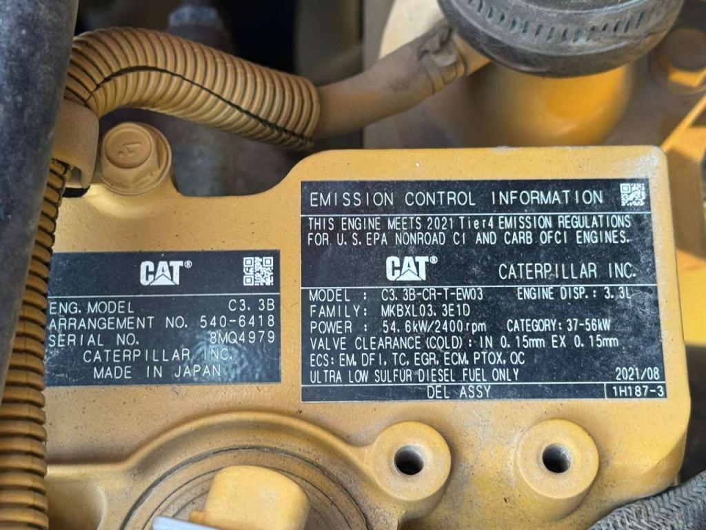 Caterpillar 908M Photo 11
