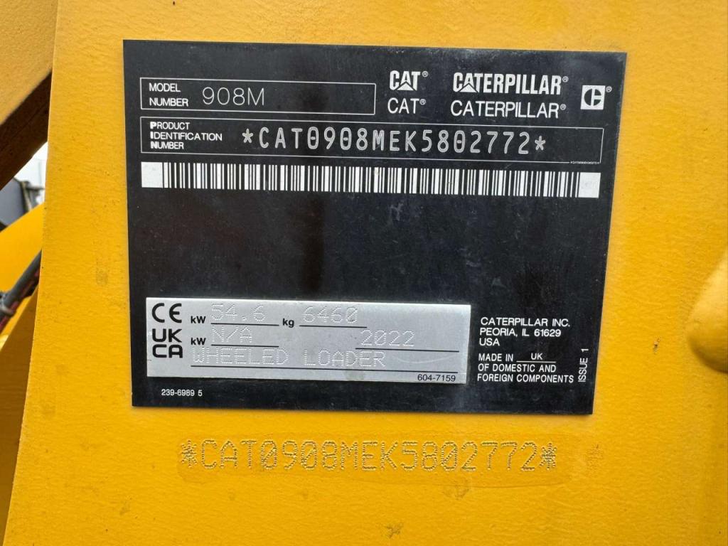 Caterpillar 908M Photo 28