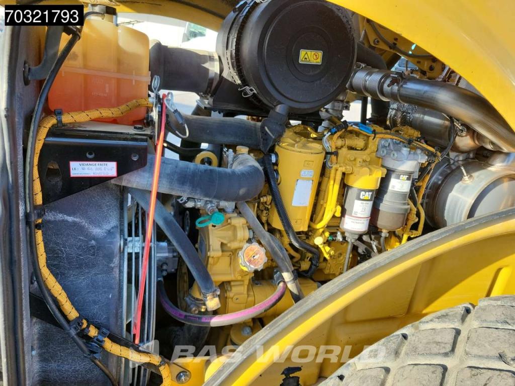 Caterpillar CS76 B A/C Photo 11