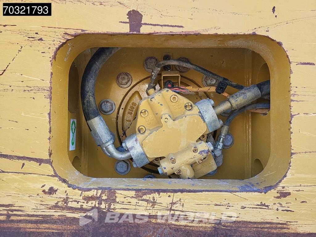 Caterpillar CS76 B A/C Photo 17