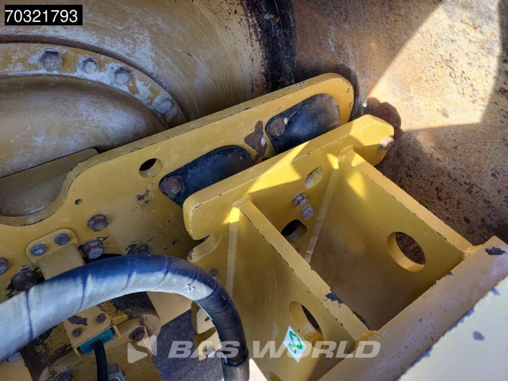 Caterpillar CS76 B A/C Photo 18