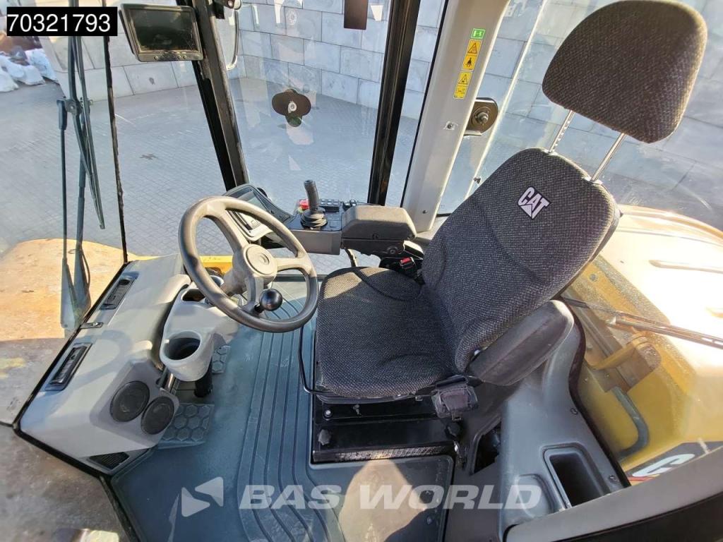 Caterpillar CS76 B A/C Photo 23