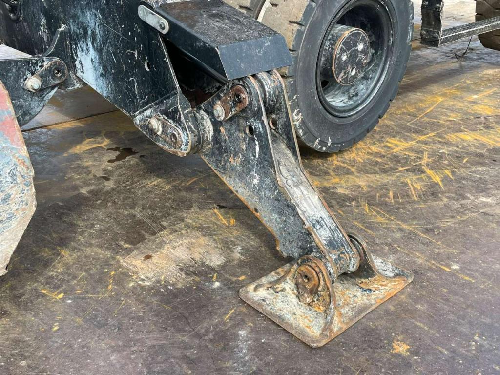 Caterpillar MH3024 Photo 16