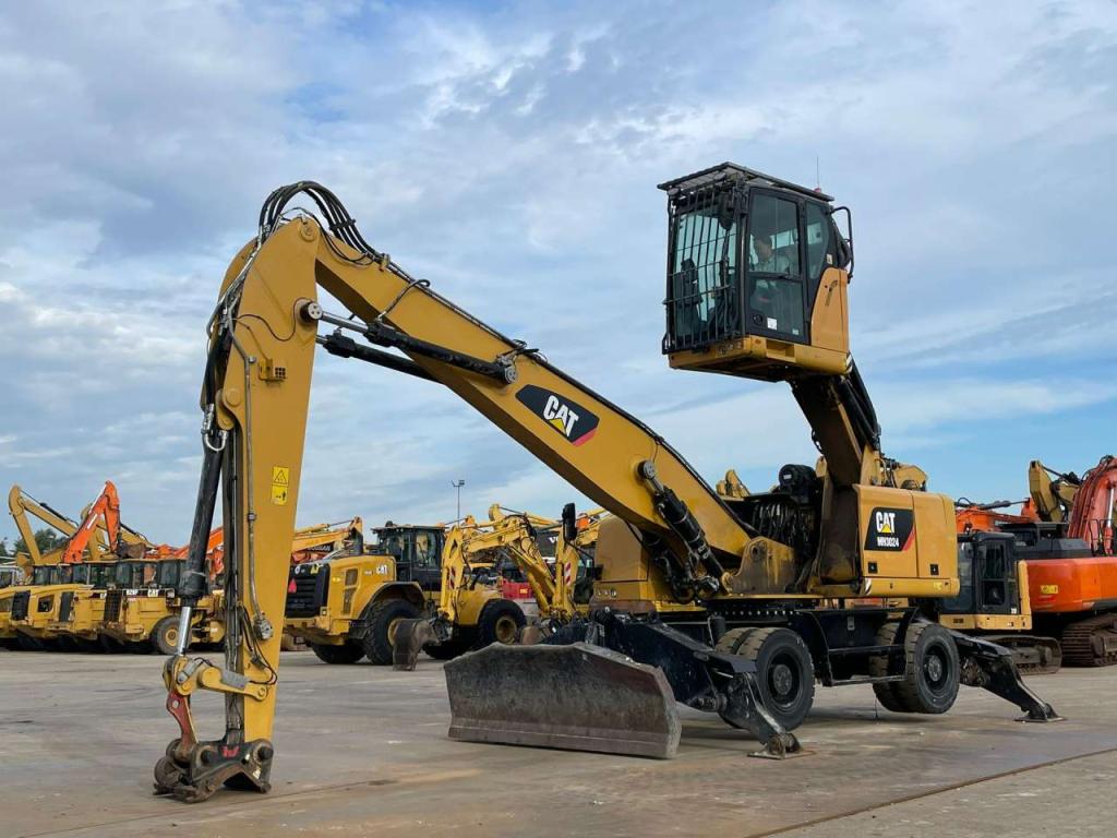 Caterpillar MH3024 Photo 2
