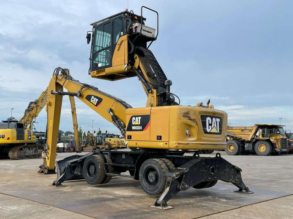 Caterpillar MH3024 Photo 3