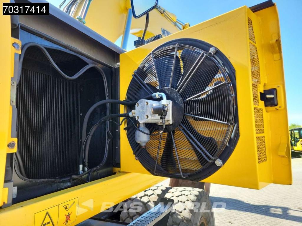 New Holland MH 5.6 Outriggers + Blade Photo 20