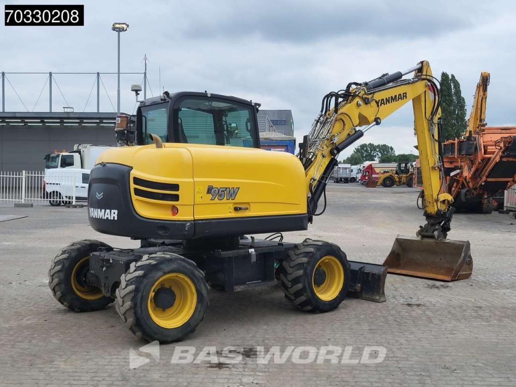 Yanmar B95W B95W Auto Greasing - A/C Photo 7