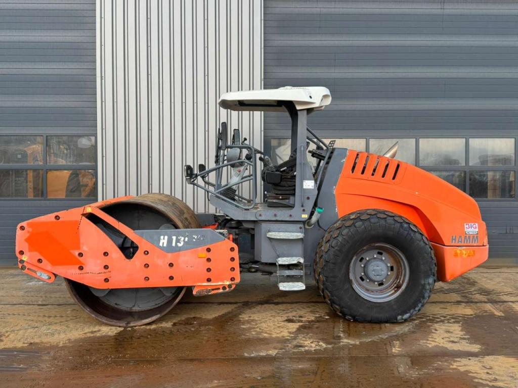 Hamm H13i VIO Photo 1