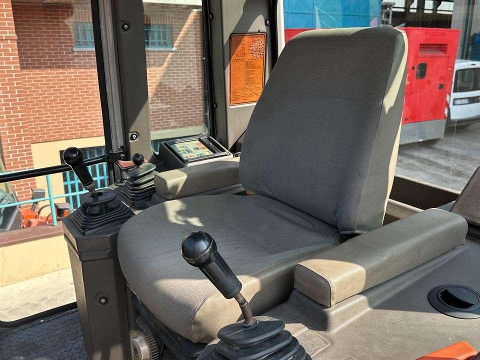 Fiat Hitachi FL145 Photo 11