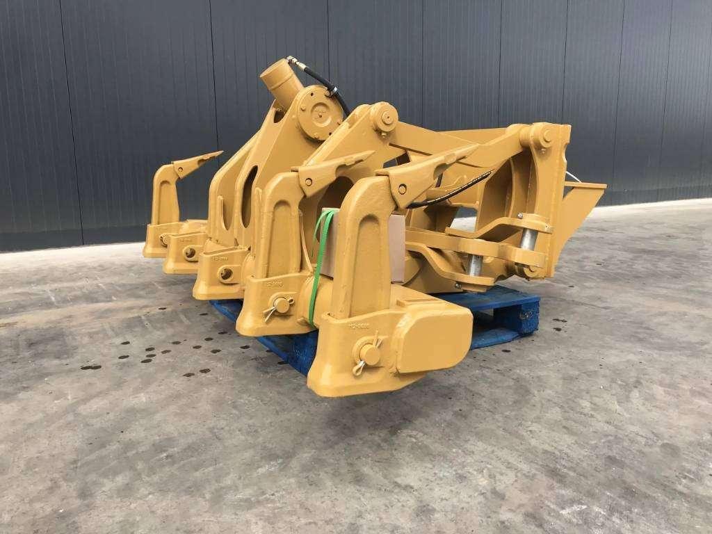 Caterpillar 12M3 Photo 6