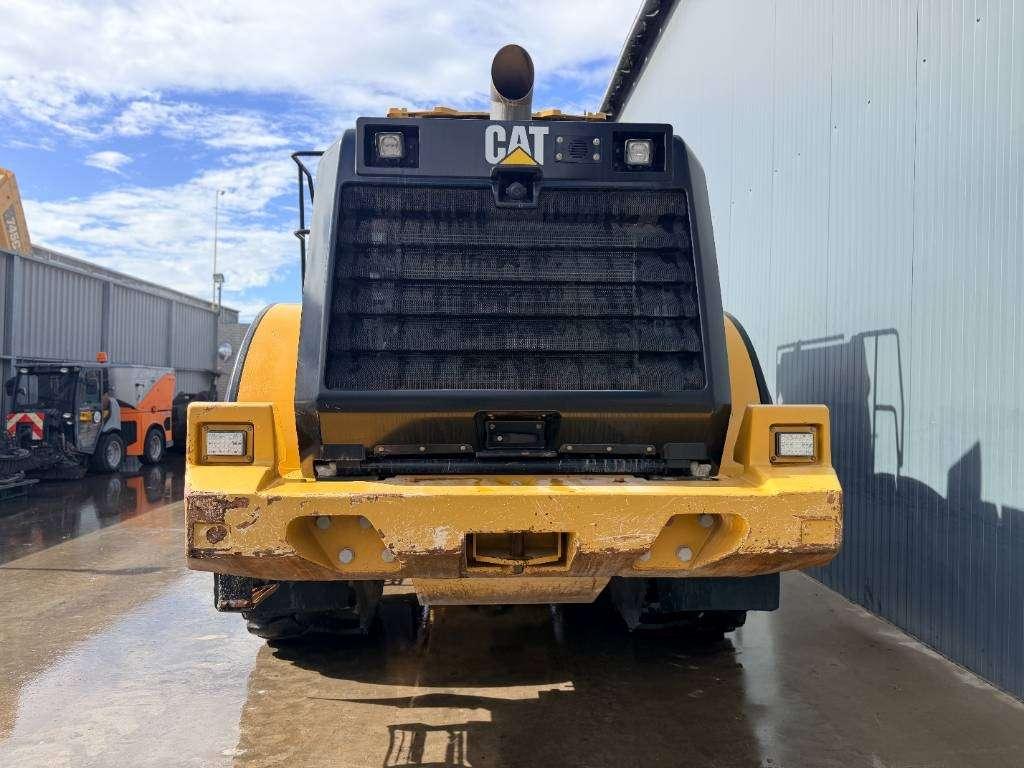Caterpillar 966M Photo 10