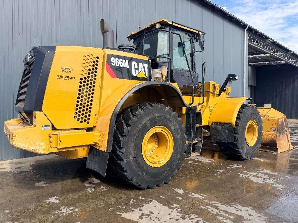 Caterpillar 966M Photo 4