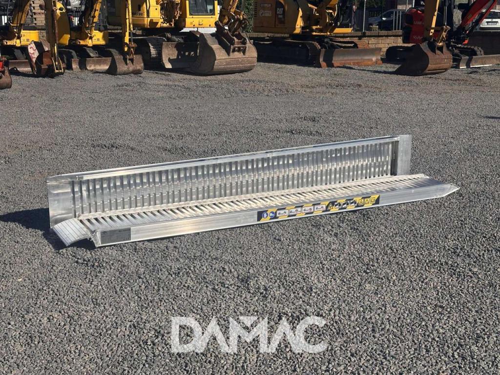 Damac RA.100X30 Photo 3