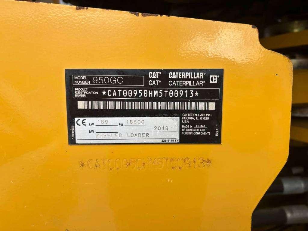 Caterpillar 950GC Photo 7