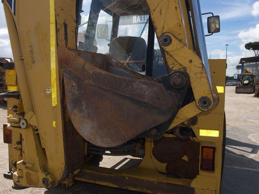 Caterpillar 438C Photo 10