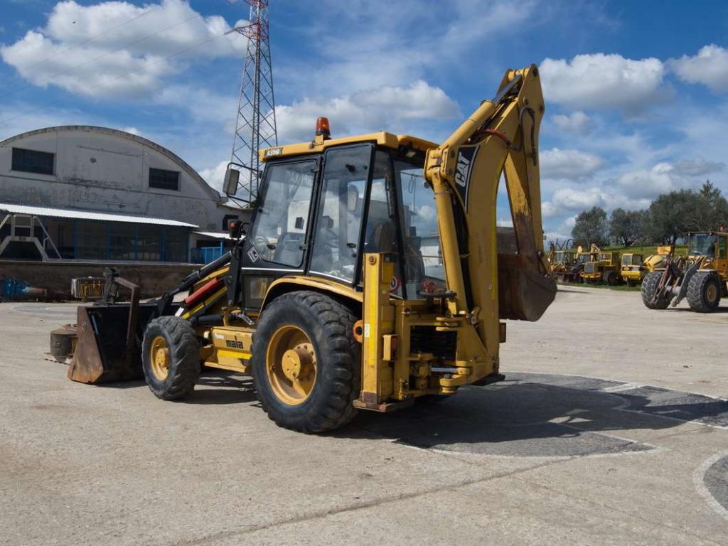 Caterpillar 438C Photo 5