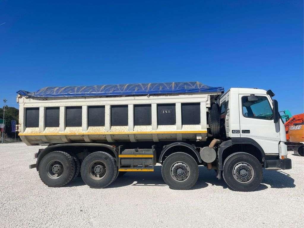 Volvo FM 12.420 Photo 2