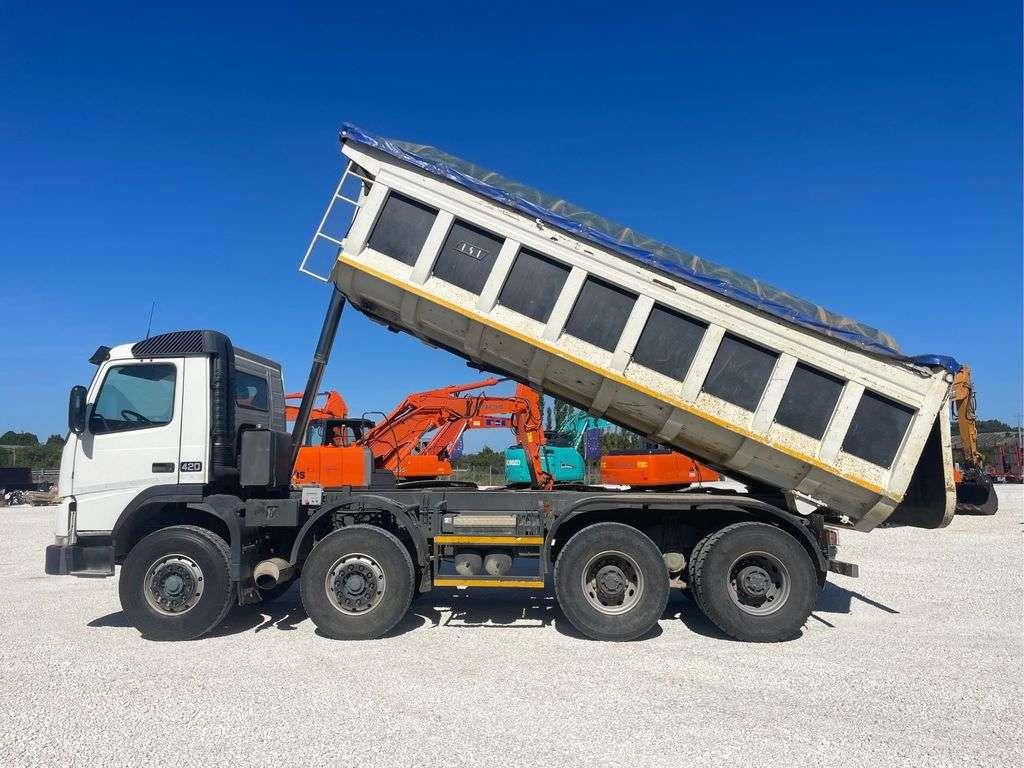 Volvo FM 12.420 Photo 3