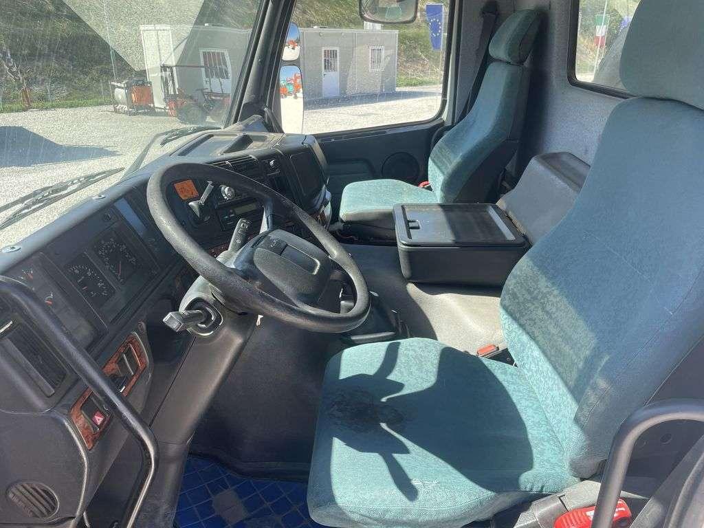 Volvo FM 12.420 Photo 4