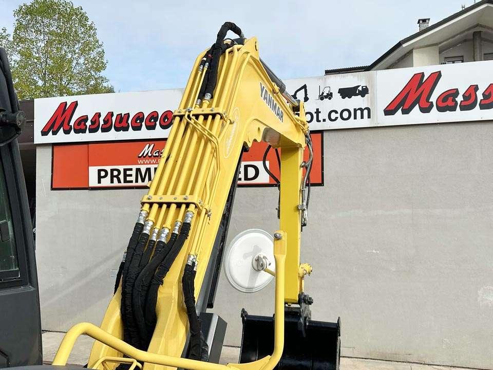 Yanmar VIO82 Photo 10