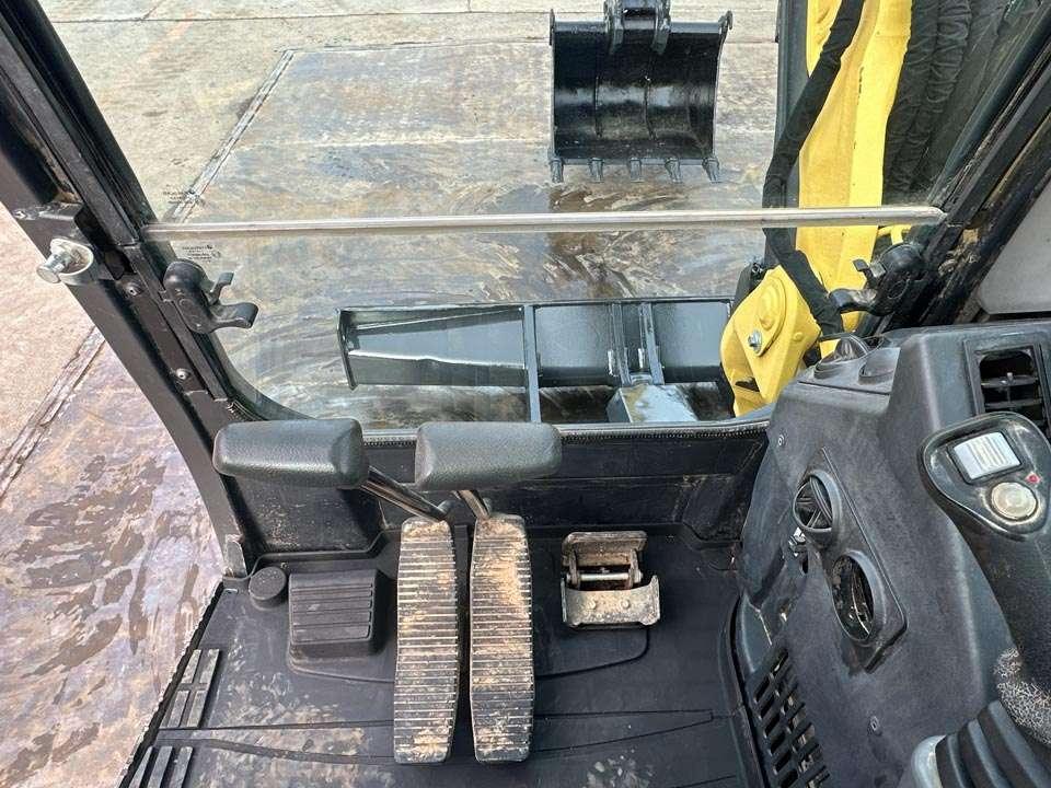 Yanmar VIO82 Photo 18