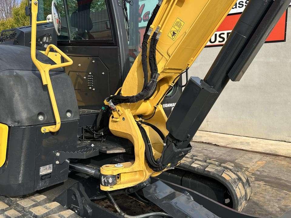Yanmar VIO82 Photo 6