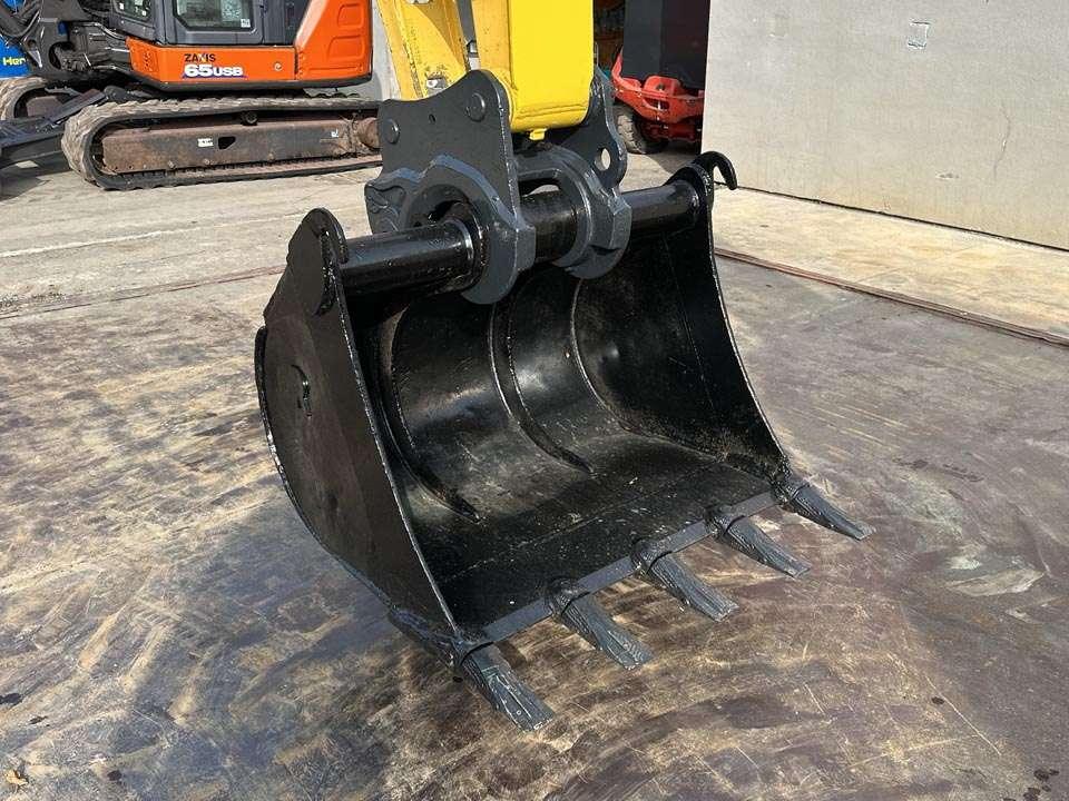Yanmar VIO82 Photo 9