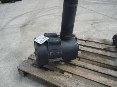 Boîtier de filtre à air pour Fiat Kobelco W190 en vente par OLM 90 Srl