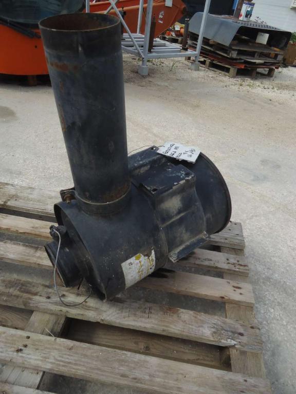 Boîtier de filtre à air pour Fiat Kobelco W190 Photo 3