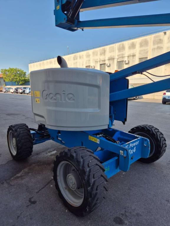 Genie Z51/30 J RT Photo 6