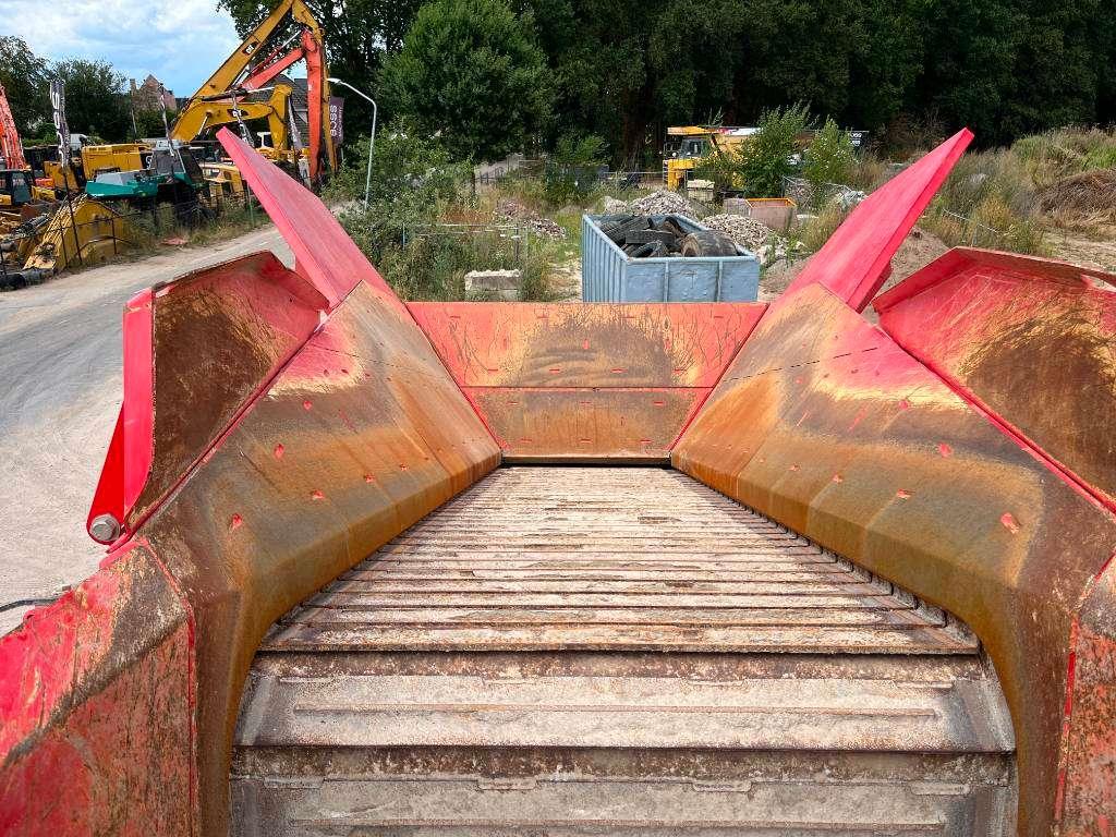McCloskey R230 - Good Overall Condition / CE Certified Photo 20