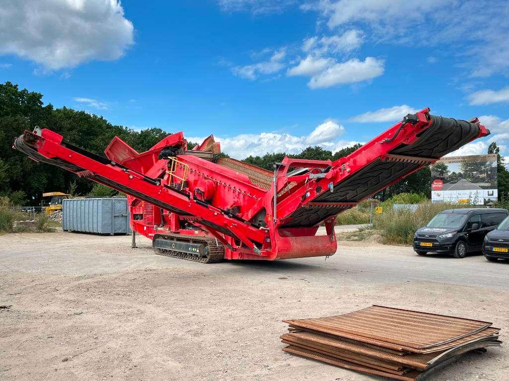 McCloskey R230 - Good Overall Condition / CE Certified Photo 3