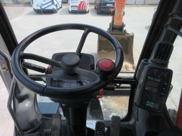 Hitachi ZX160 W Photo 22