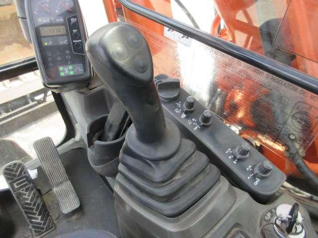 Hitachi ZX160 W Photo 24
