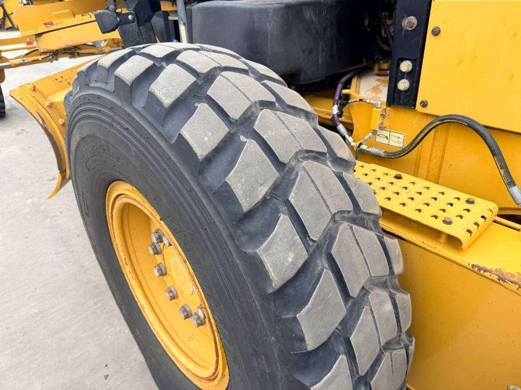 Caterpillar 140M3 Photo 28