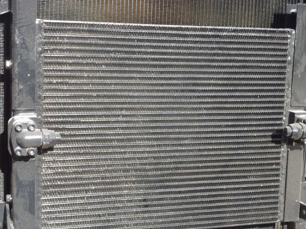 Refroidisseur d'huile hydraulique pour Fiat Hitachi FR220 Photo 1