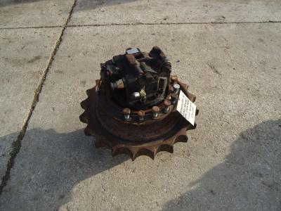 Moteur de translation pour Fiat Hitachi EX215 en vente par OLM 90 Srl