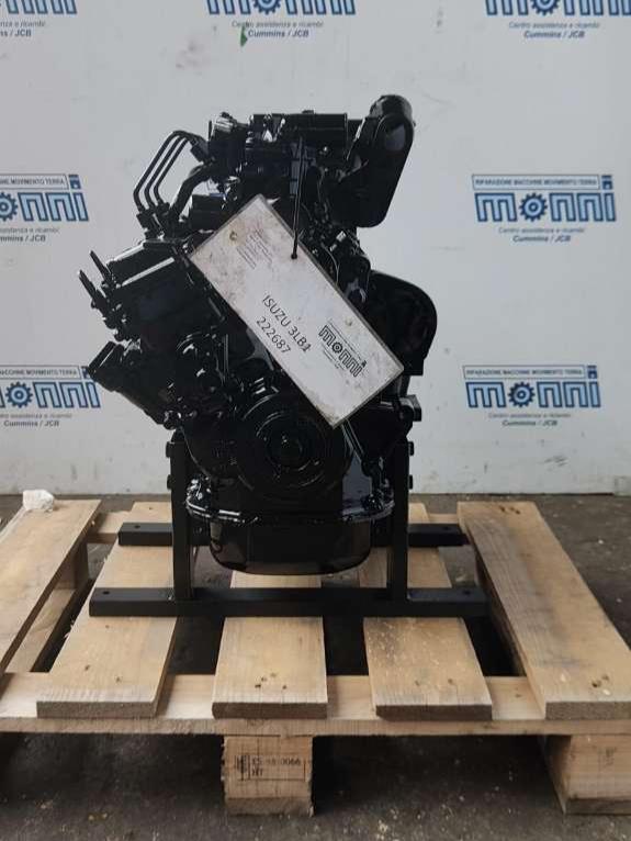 Isuzu 3LB1 Photo 1
