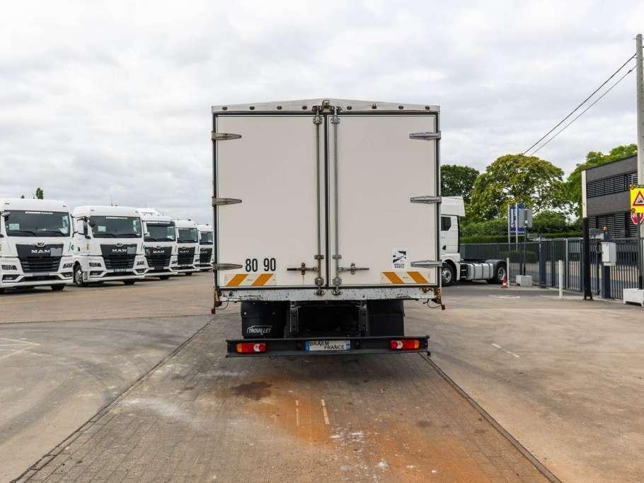Renault D16.240 DXI Photo 6