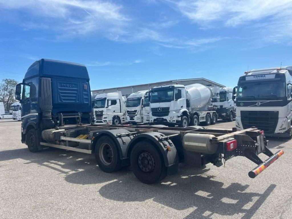 Iveco X-WAY 460 (260S46) Photo 23