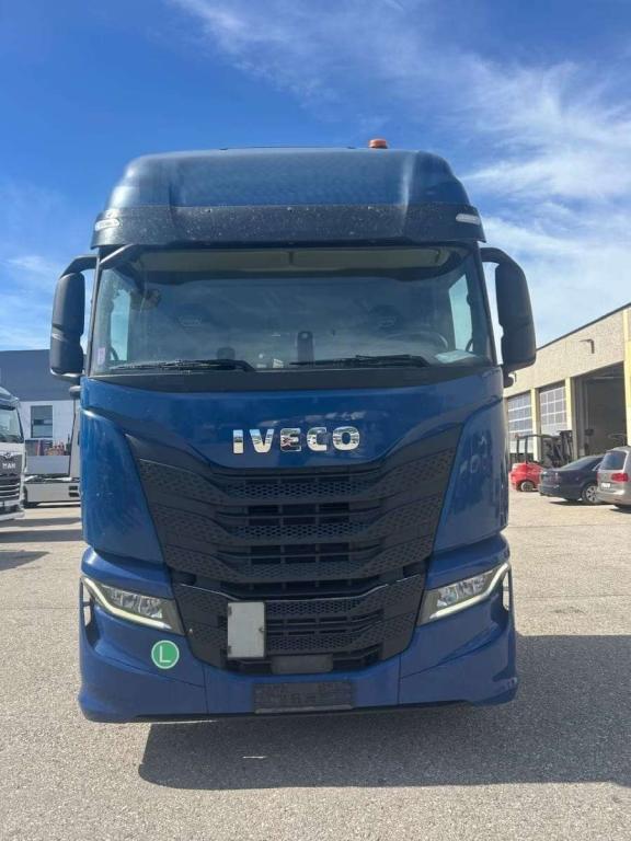 Iveco X-WAY 460 (260S46) Photo 28