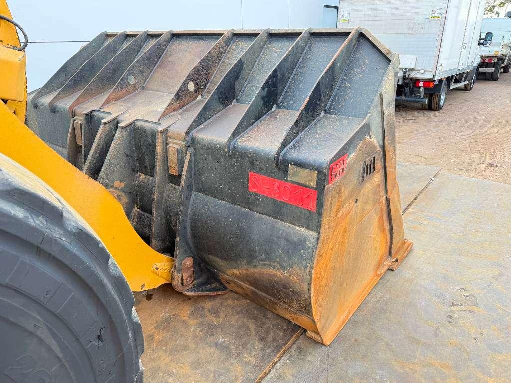 Caterpillar 972M - German Machine / Automatic Greasing Photo 22