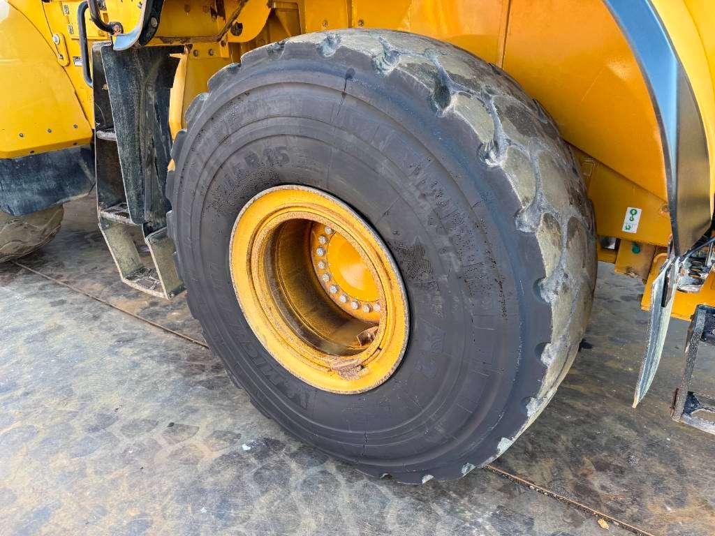 Caterpillar 972M - German Machine / Automatic Greasing Photo 25